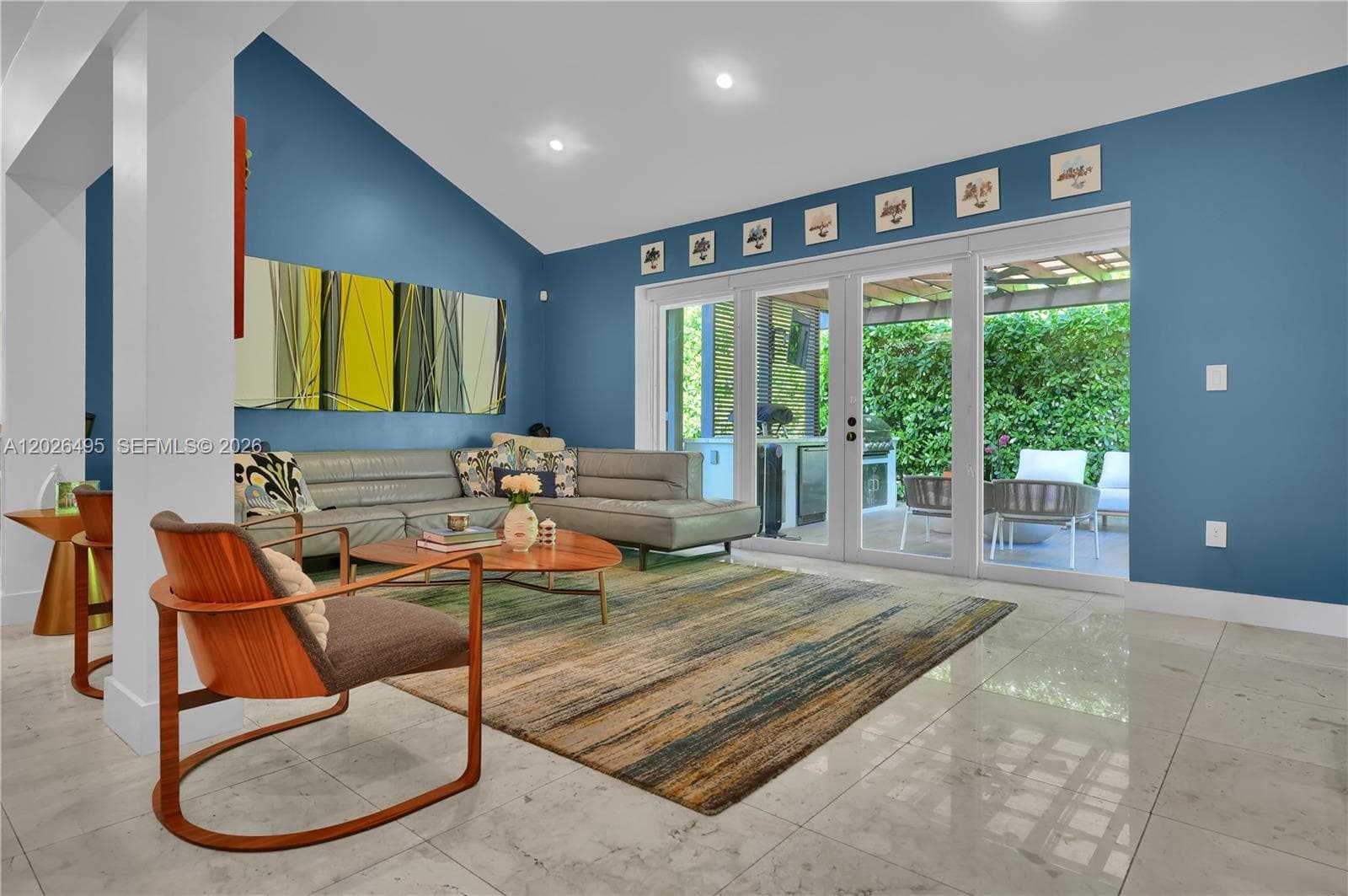 6111 SW 86th St, South Miami FL 33143 — 10