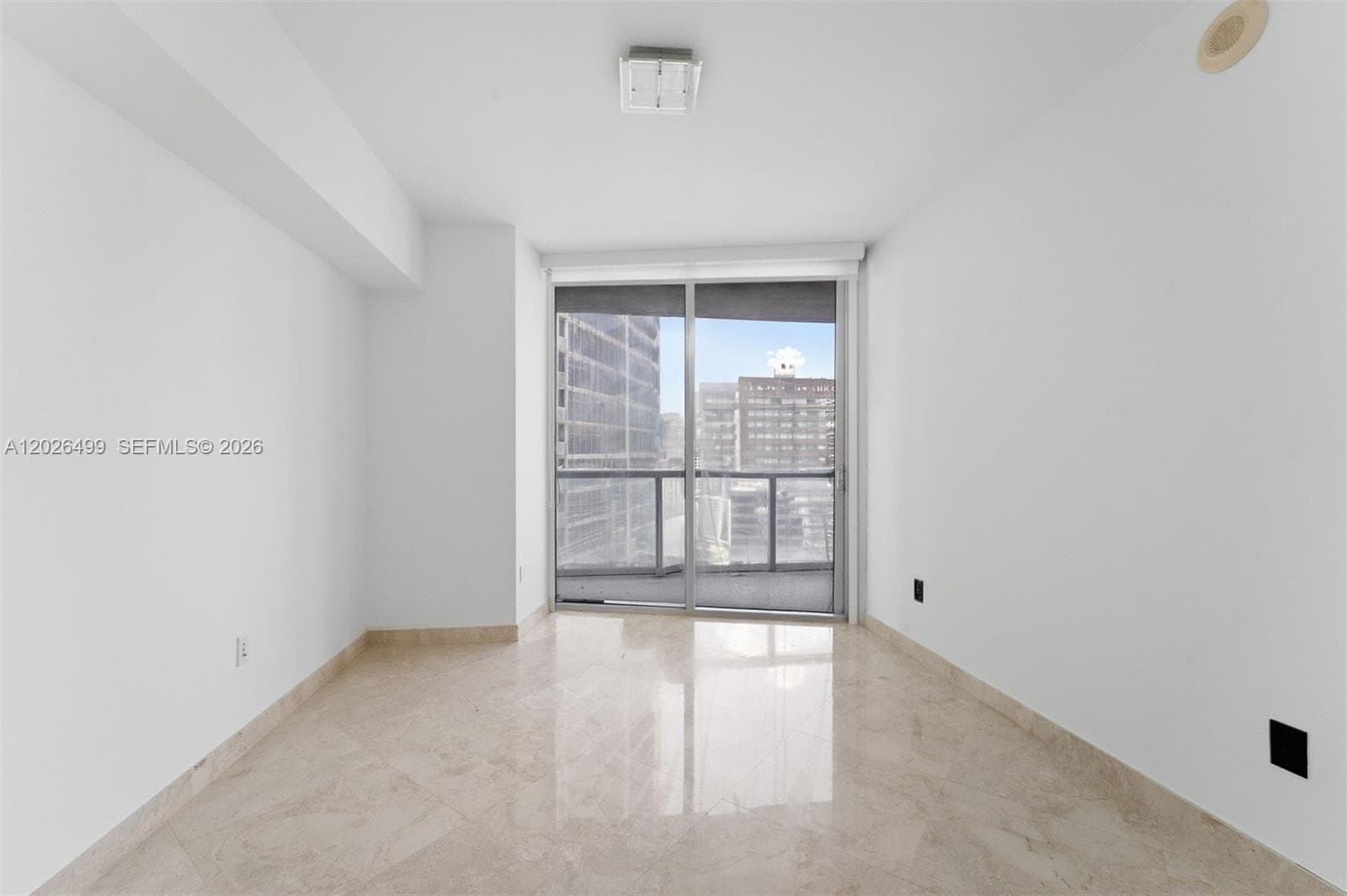 475 Brickell Ave # 3513, Miami FL 33131 — 14