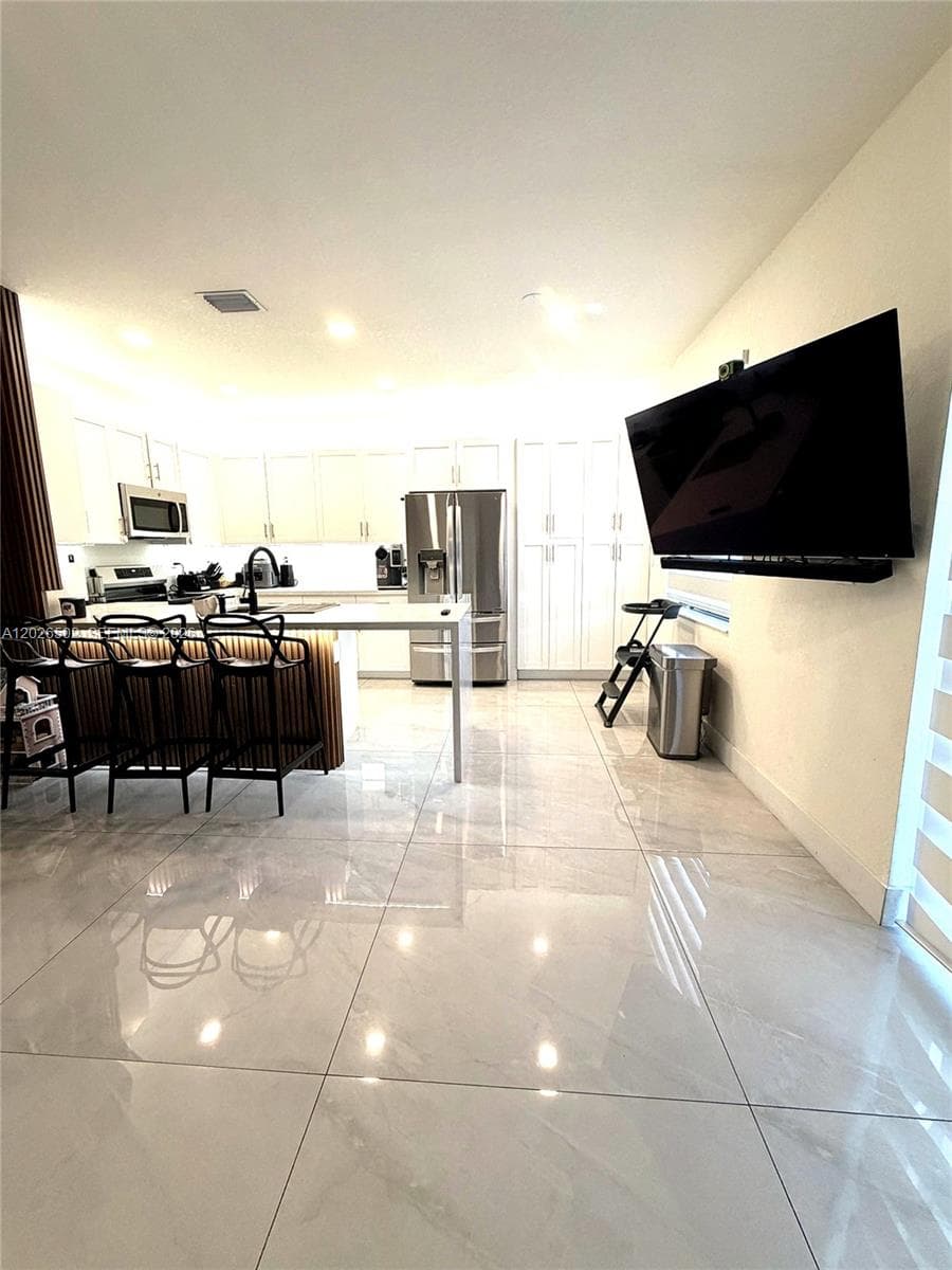 Aquabella North Replat, Hialeah, FL — 6