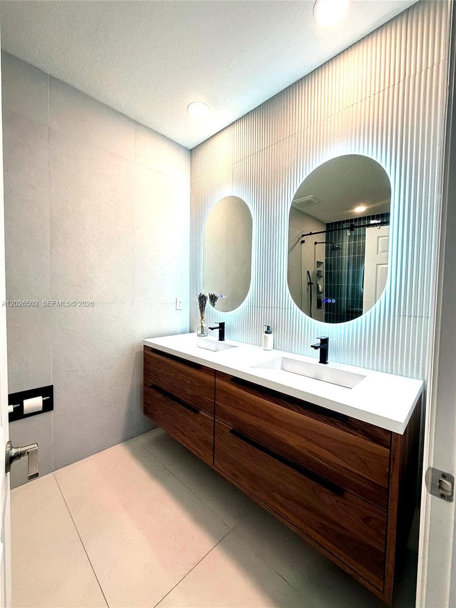 Aquabella North Replat, Hialeah, FL — 24