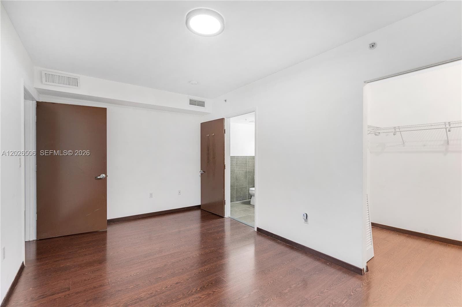 435 21st St # 212, Miami Beach FL 33139 — 12