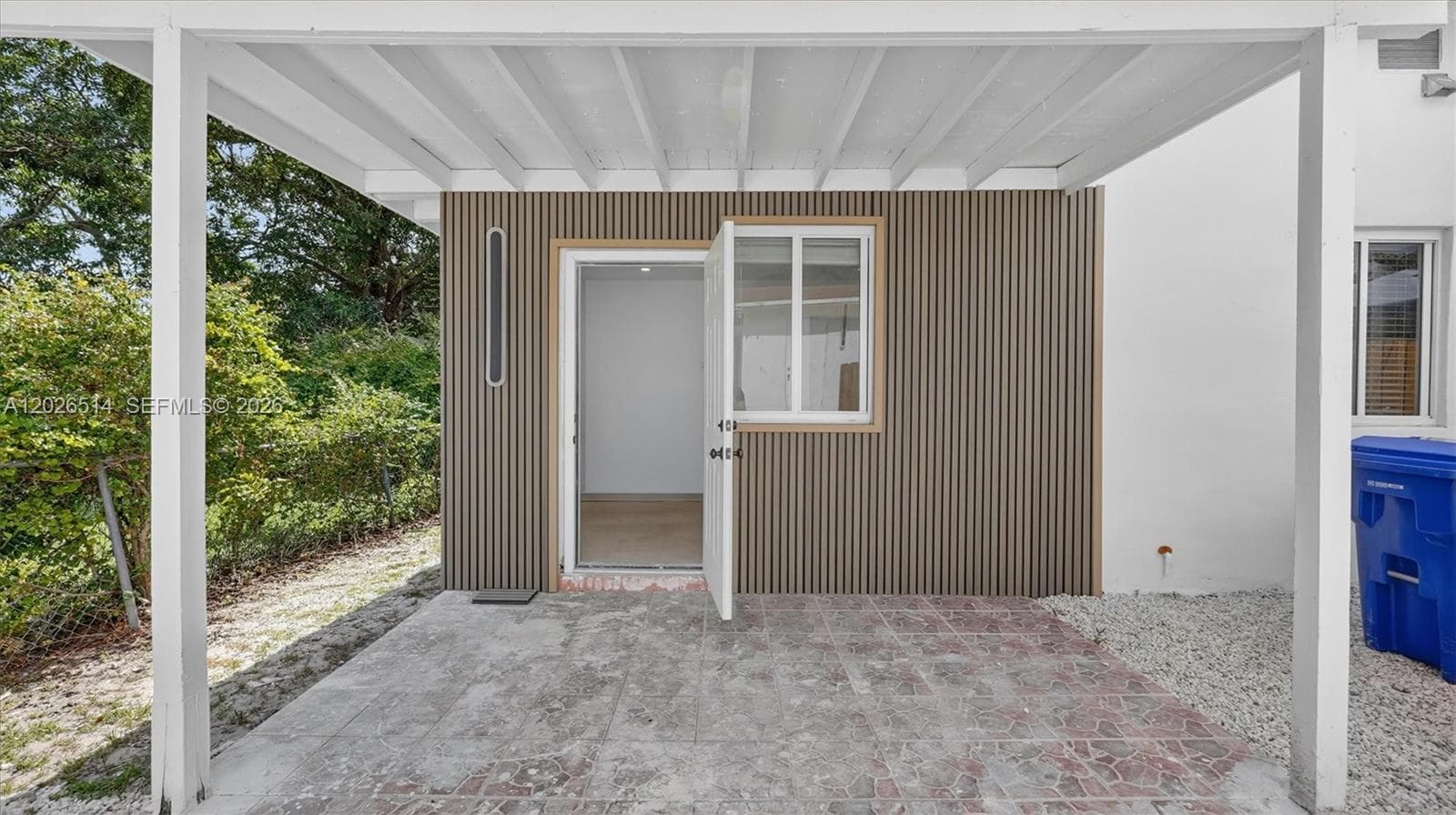 7612 NW 4th Ave, Miami FL 33150 — 32