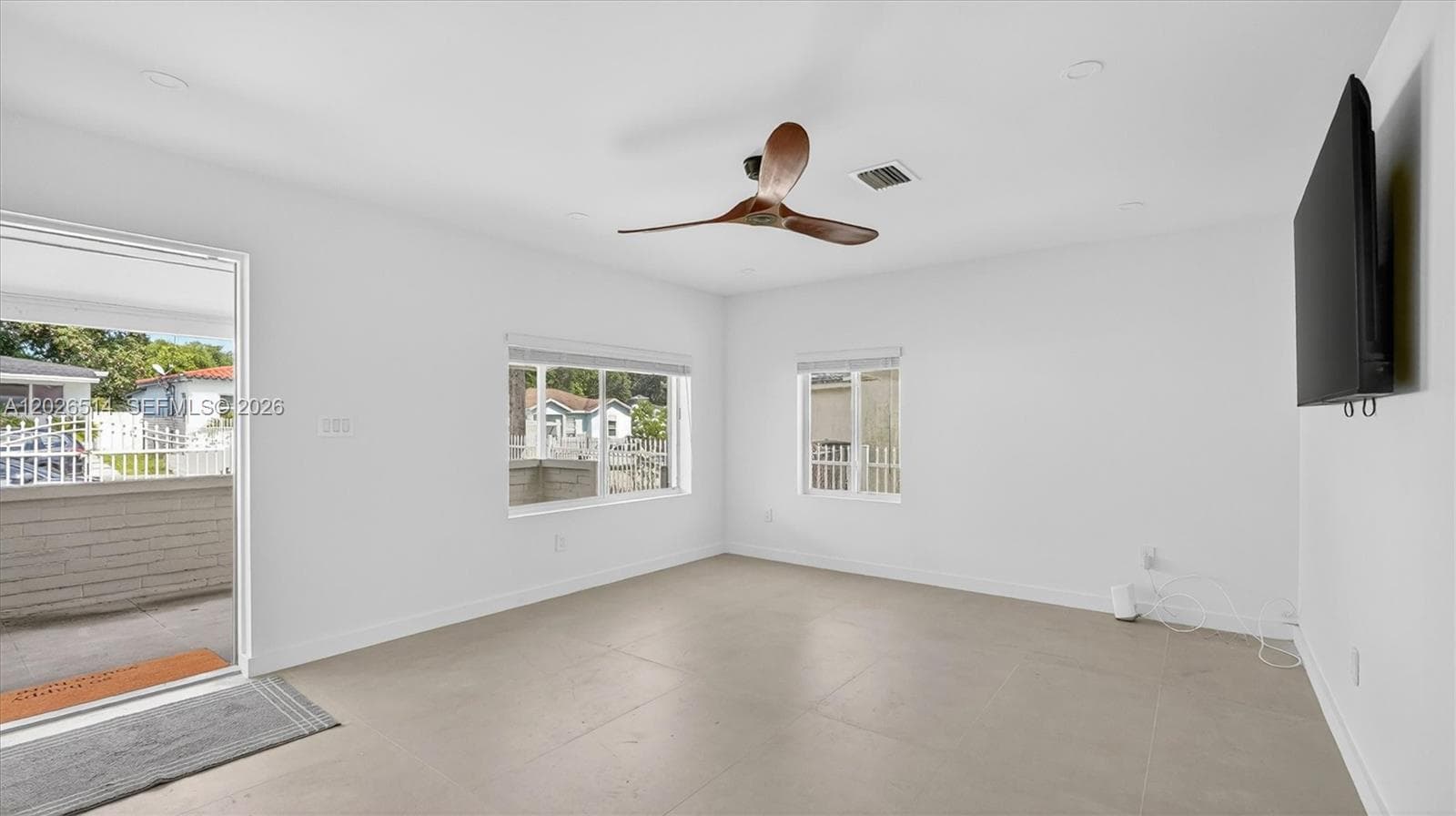 7612 NW 4th Ave, Miami FL 33150 — 28