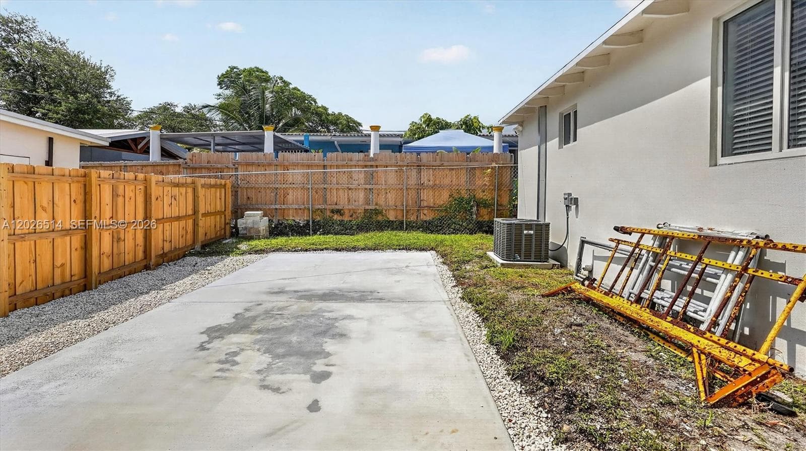 7612 NW 4th Ave, Miami FL 33150 — 50