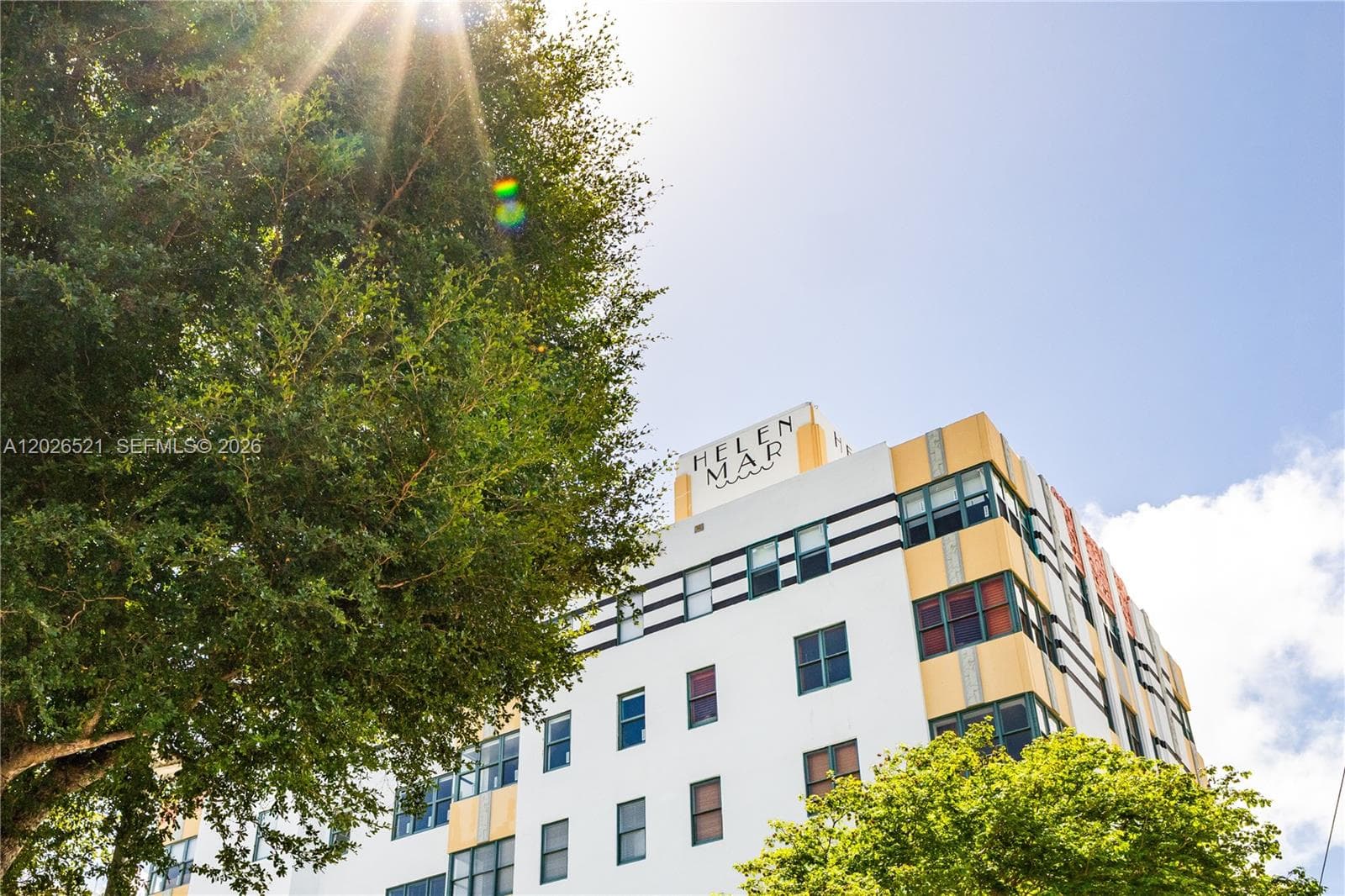 2421 Lake Pancoast Dr # 3B, Miami Beach FL 33140 — 27