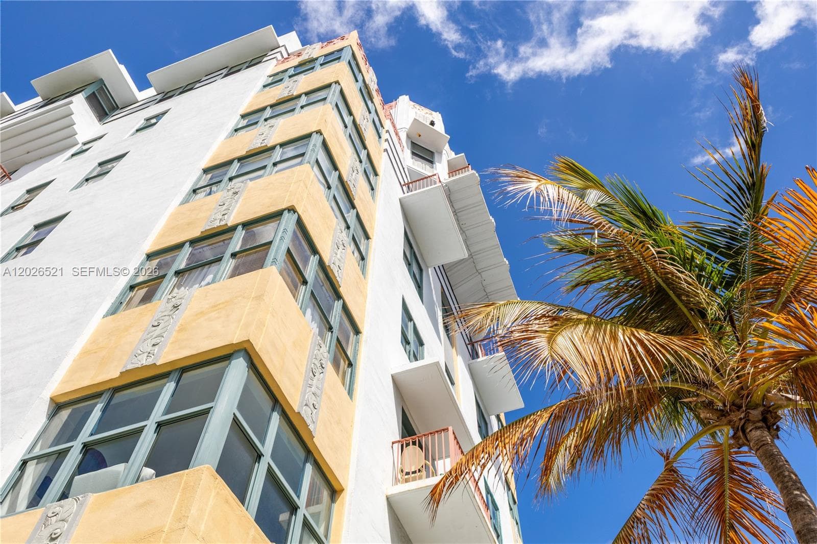 2421 Lake Pancoast Dr # 3B, Miami Beach FL 33140 — 22