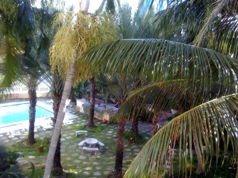 2421 Lake Pancoast Dr # 3B, Miami Beach FL 33140 — 1