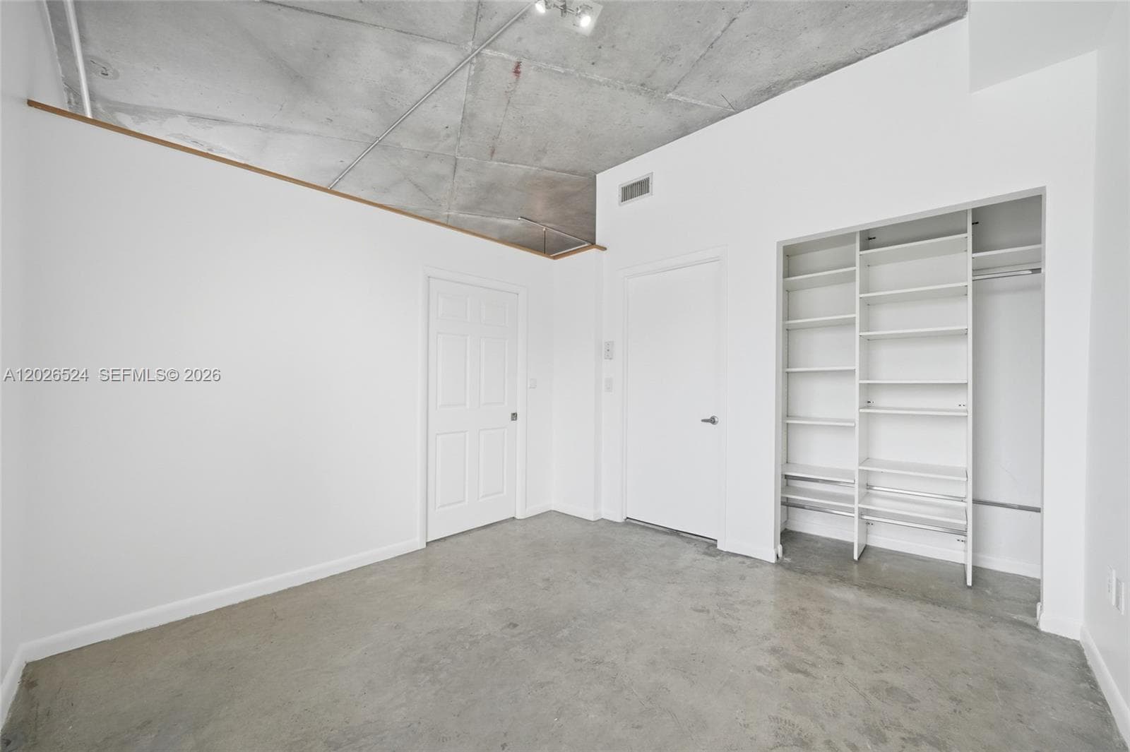 10 SW South River Dr # 804, Miami FL 33130 — 10