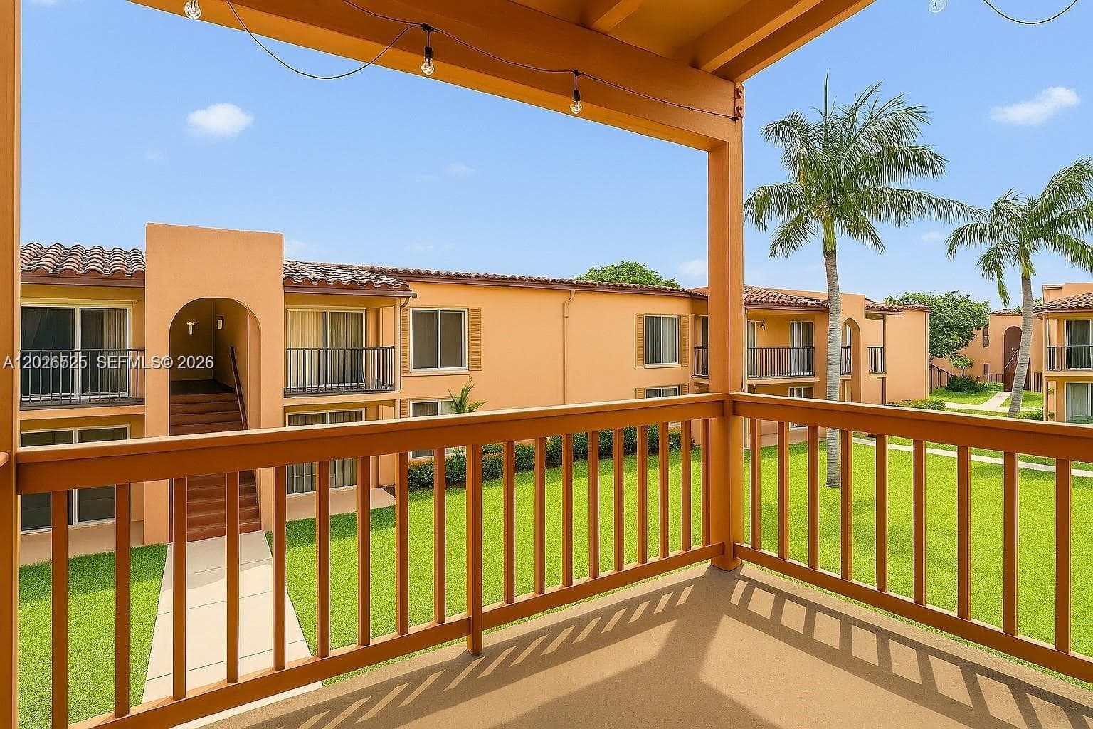 7200 Fairway Dr # H12, Miami Lakes FL 33014 — 8