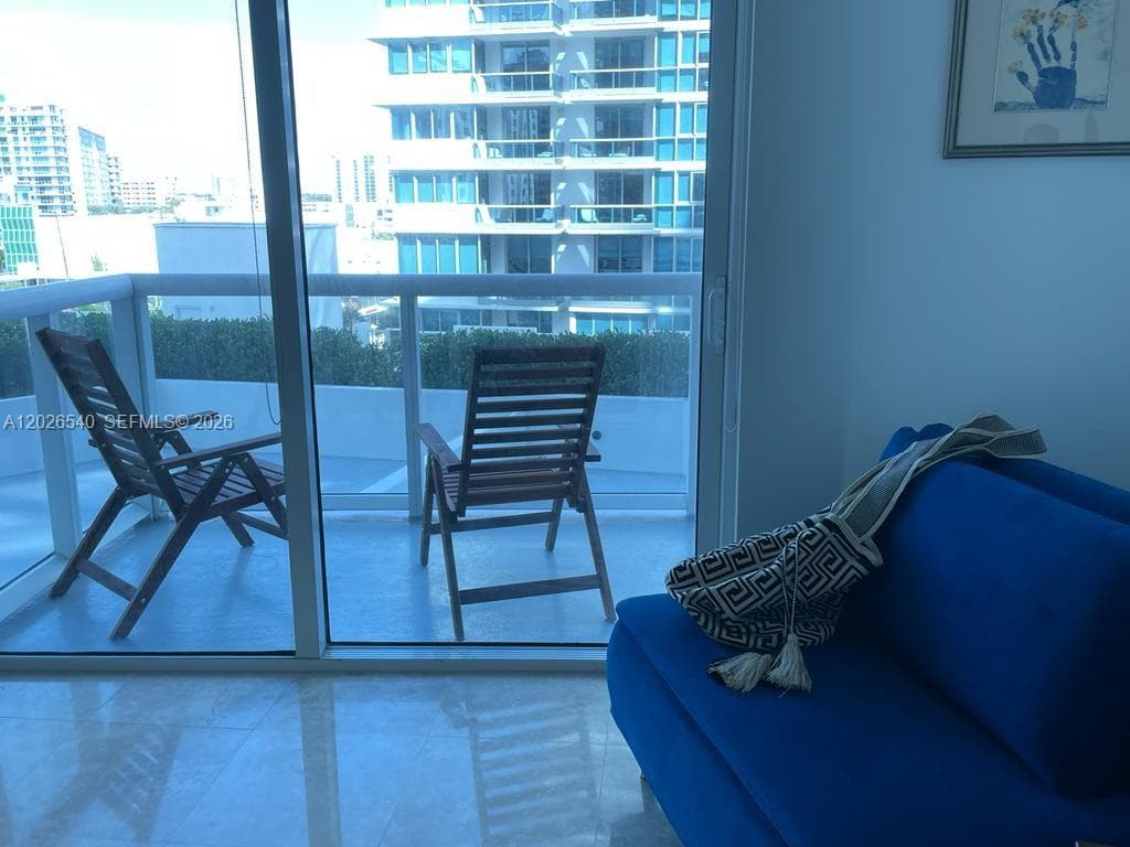 6515 Collins Ave # 710, Miami Beach FL 33141 — 23