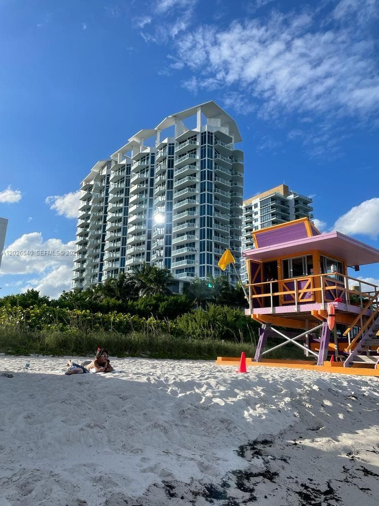 6515 Collins Ave # 710, Miami Beach FL 33141 — 2
