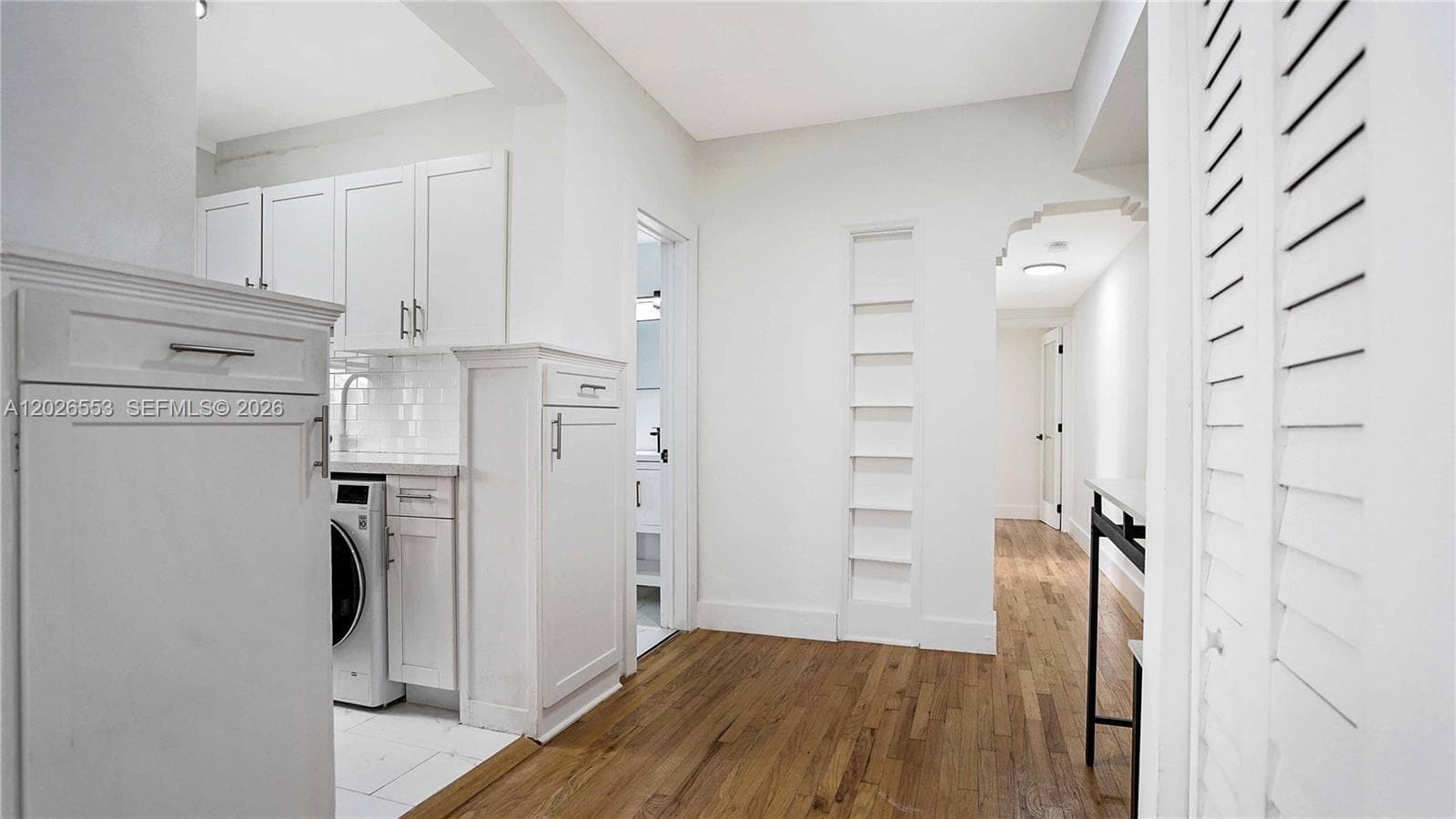 815 W 39, Miami Beach FL 33140 — 23