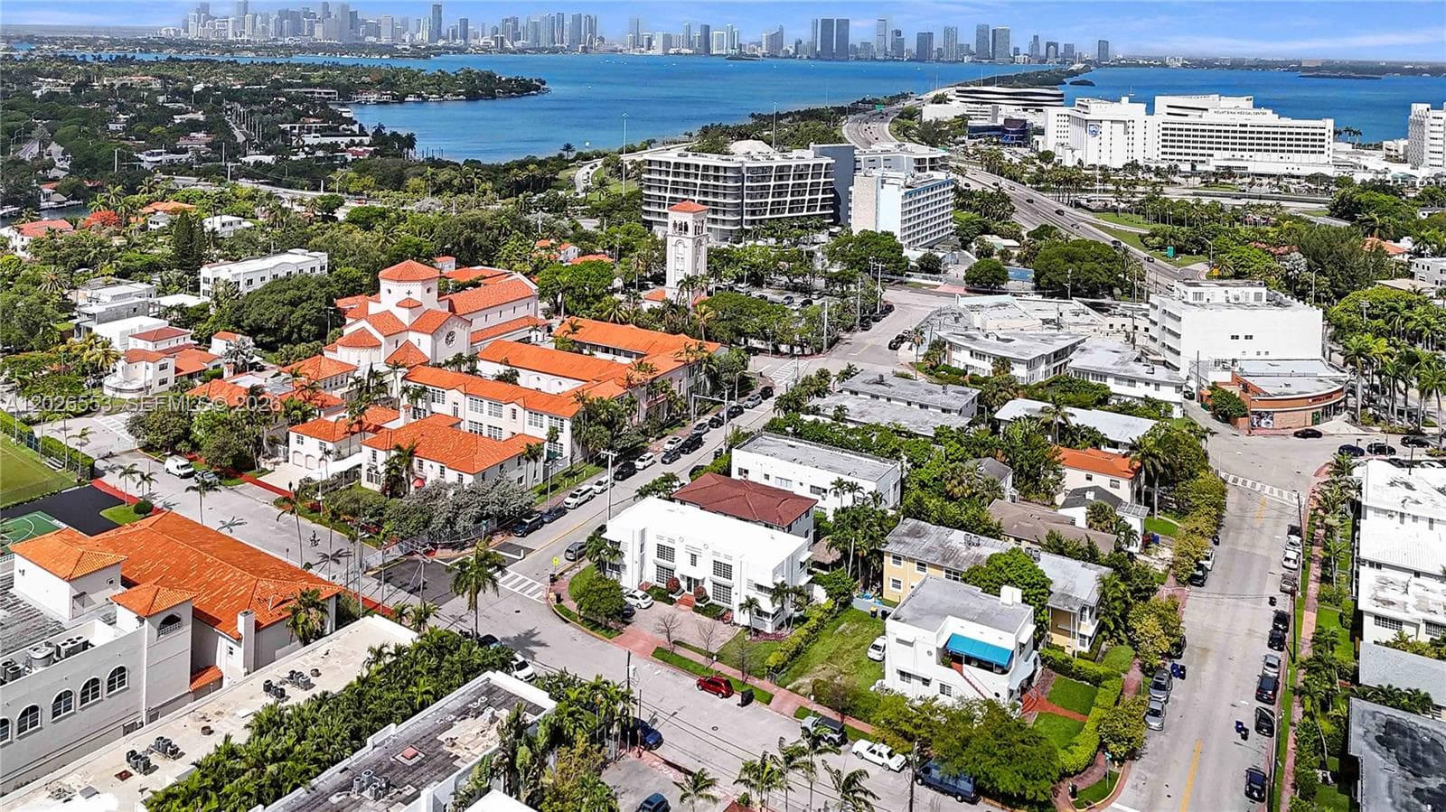 815 W 39, Miami Beach FL 33140 — 42