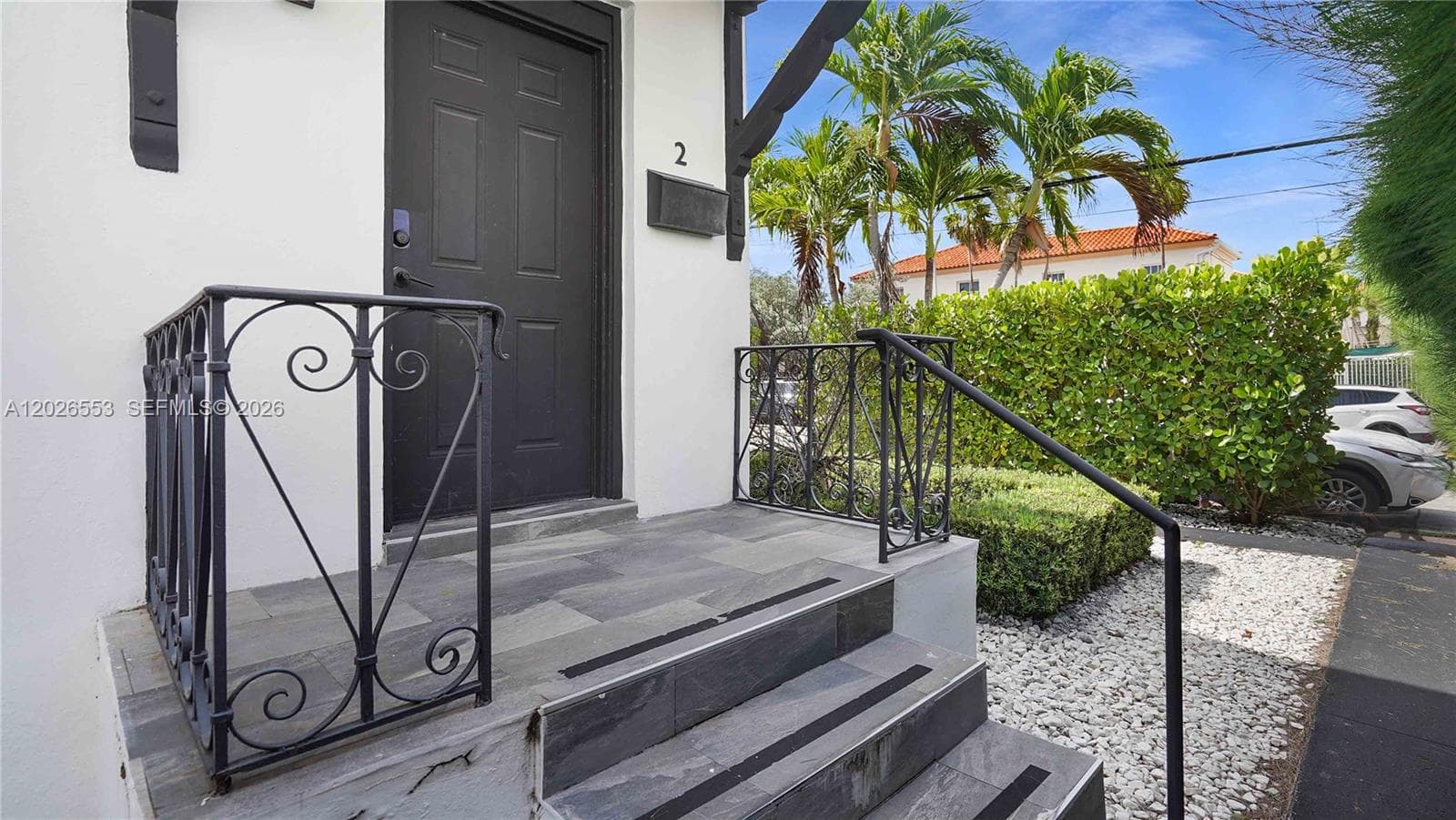 815 W 39, Miami Beach FL 33140 — 28