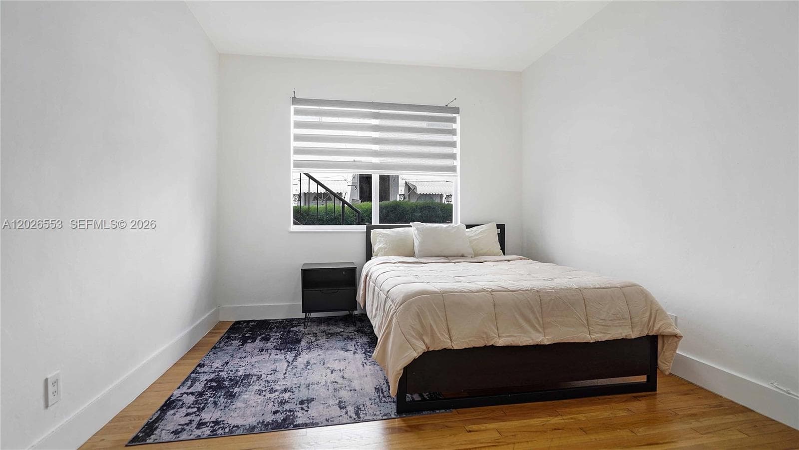 815 W 39, Miami Beach FL 33140 — 10