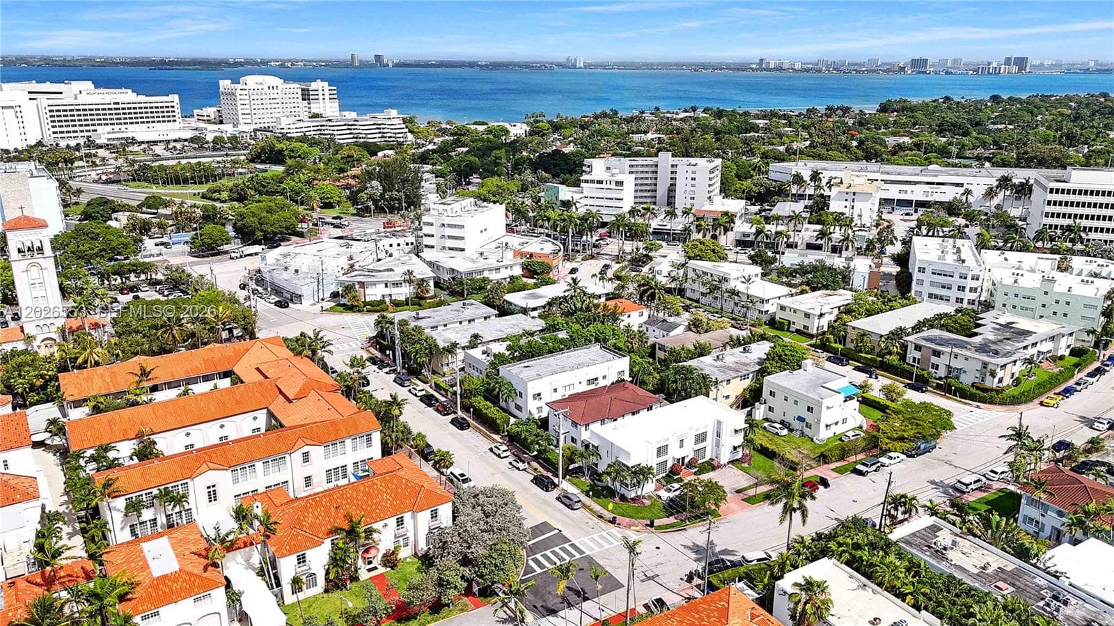 815 W 39, Miami Beach FL 33140 — 55