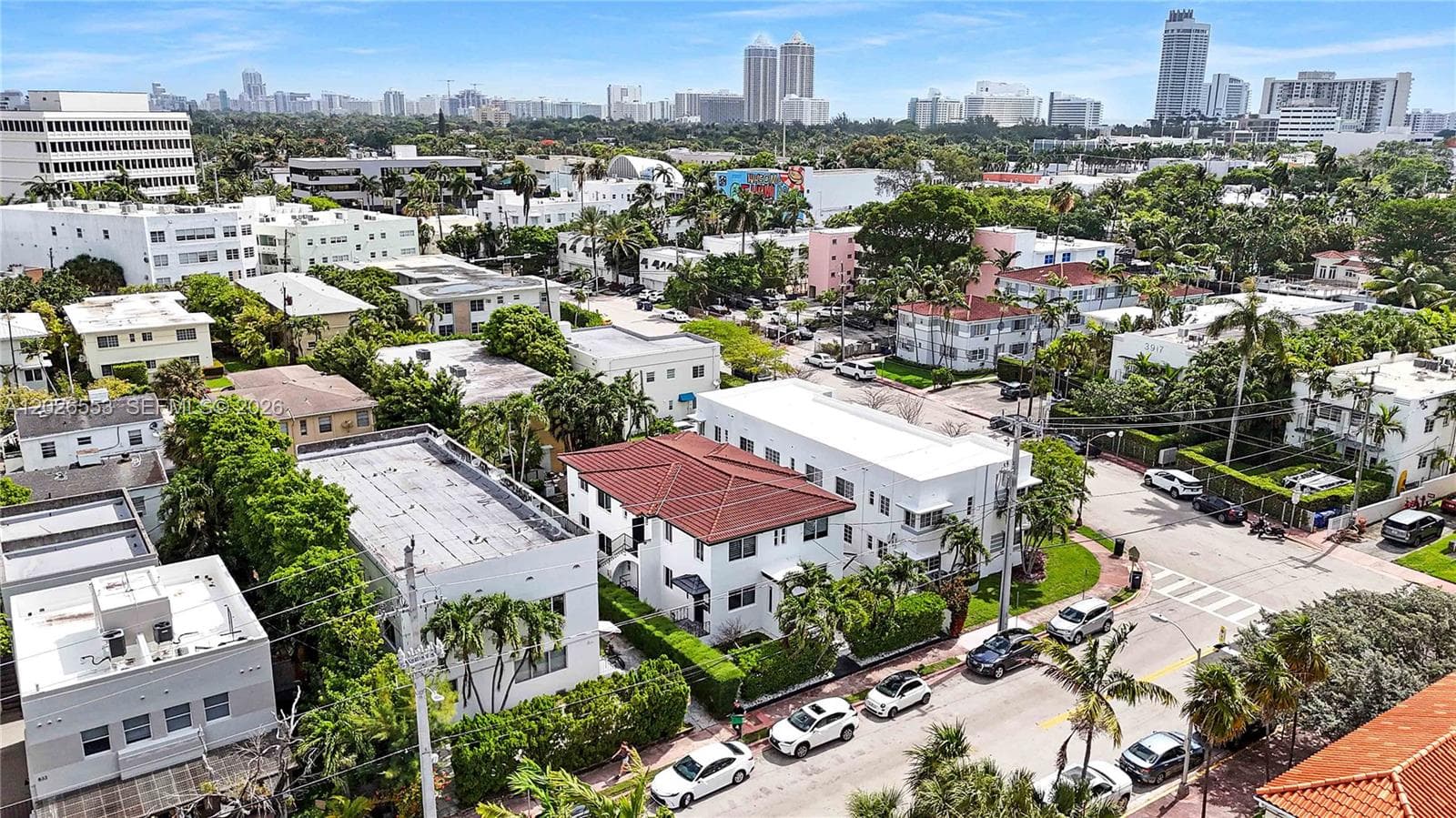 815 W 39, Miami Beach FL 33140 — 40