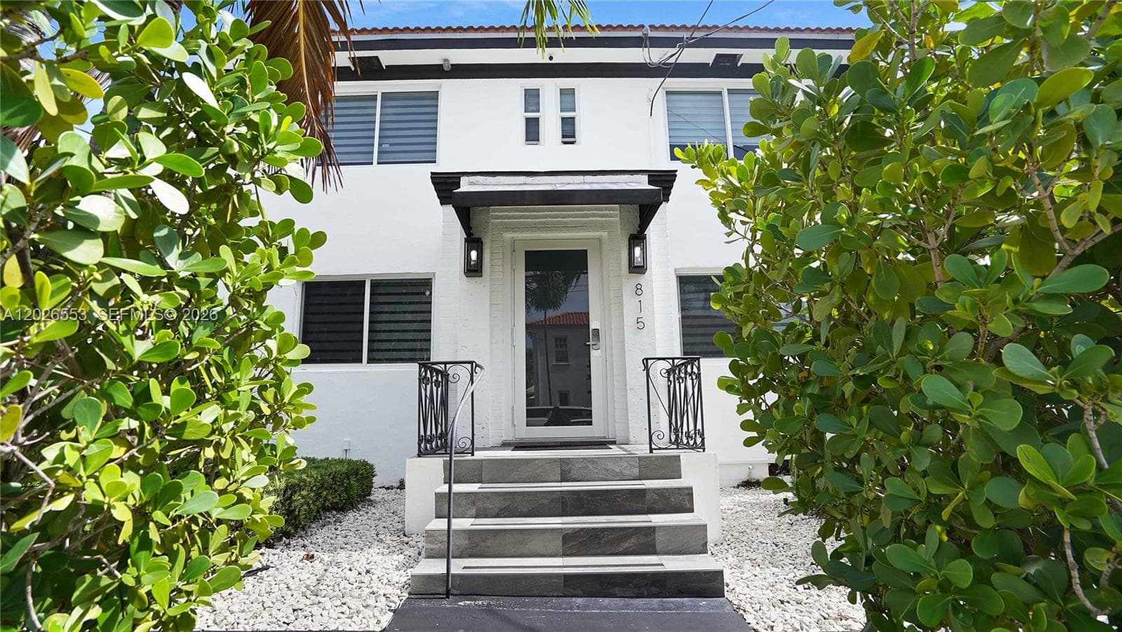 815 W 39, Miami Beach FL 33140 — 25
