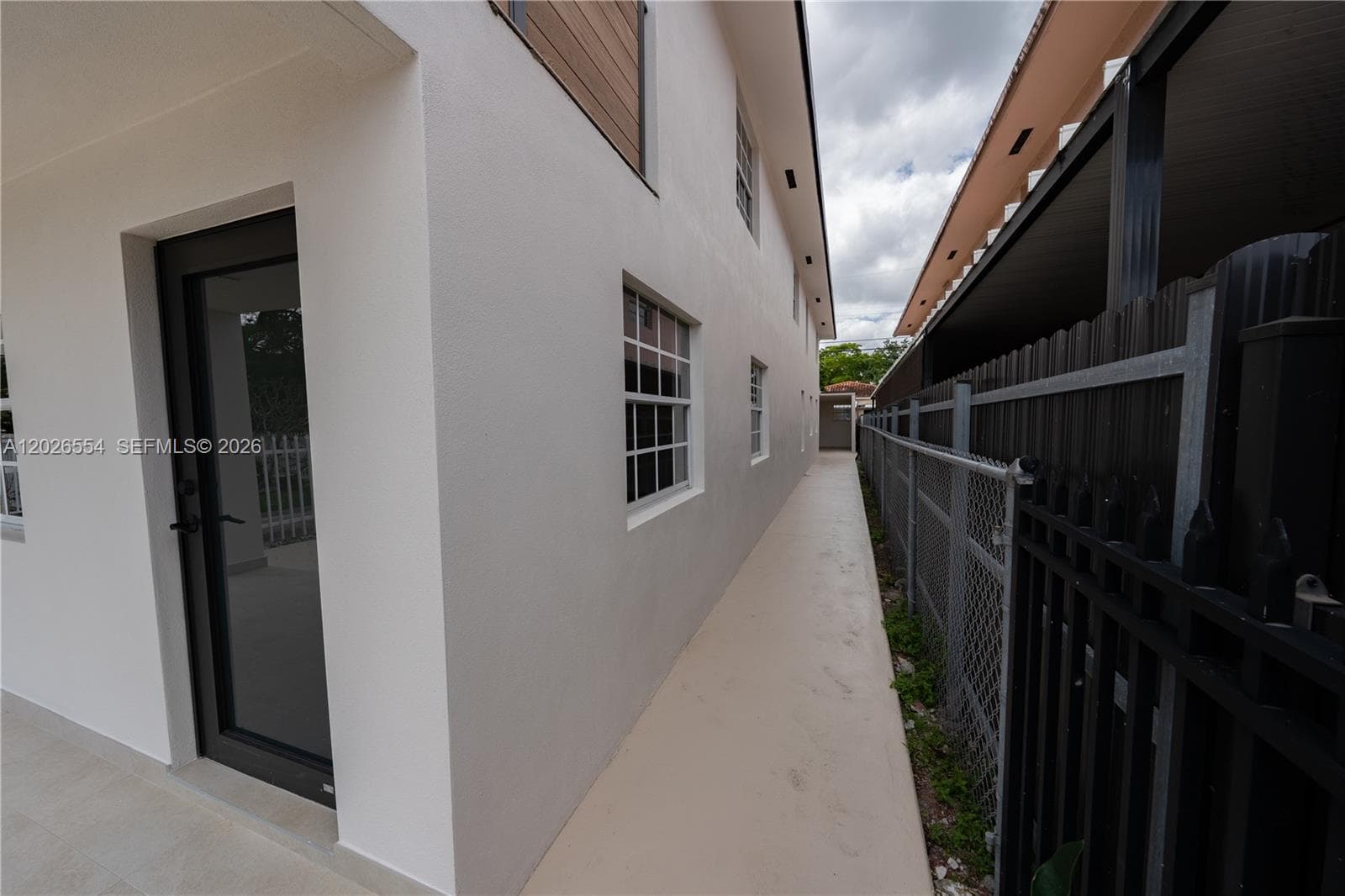 370 Flagami Blvd # 370, Miami FL 33144 — 41