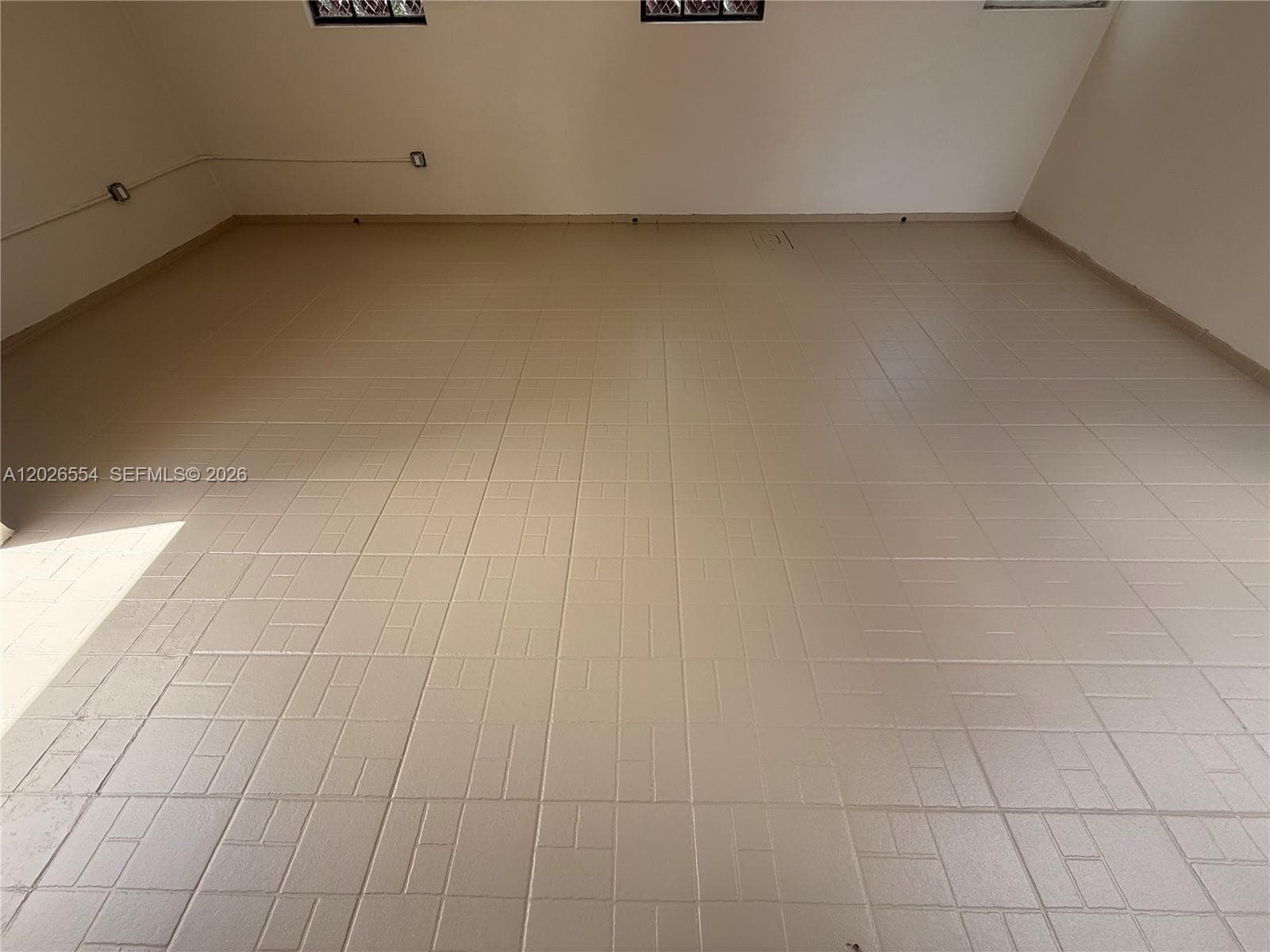 370 Flagami Blvd # 370, Miami FL 33144 — 31