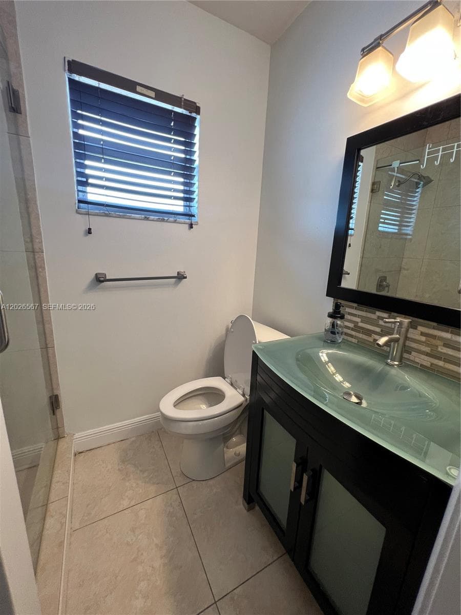 449 Swallow Dr # 23, Miami Springs FL 33166 — 13