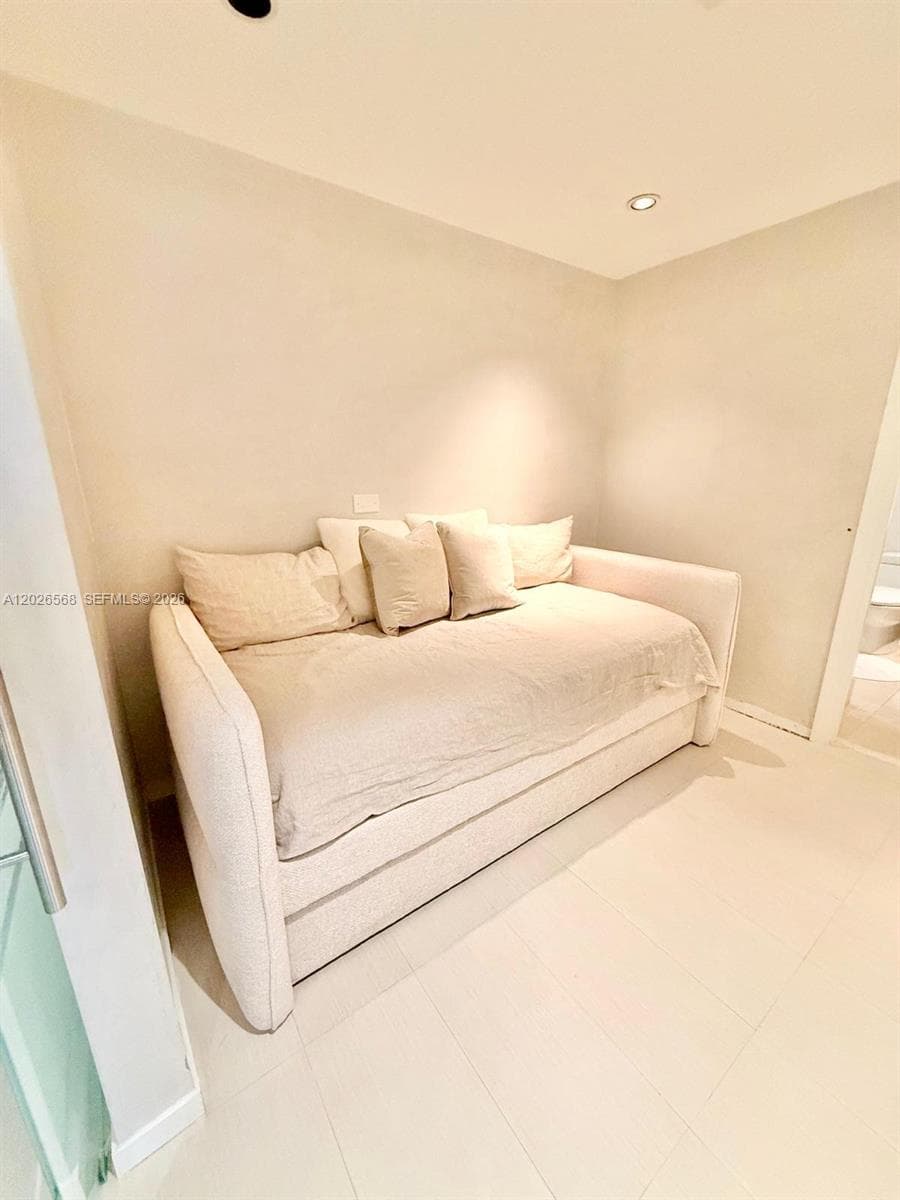 17121 Collins Ave # 1207, Sunny Isles Beach FL 33160 — 13