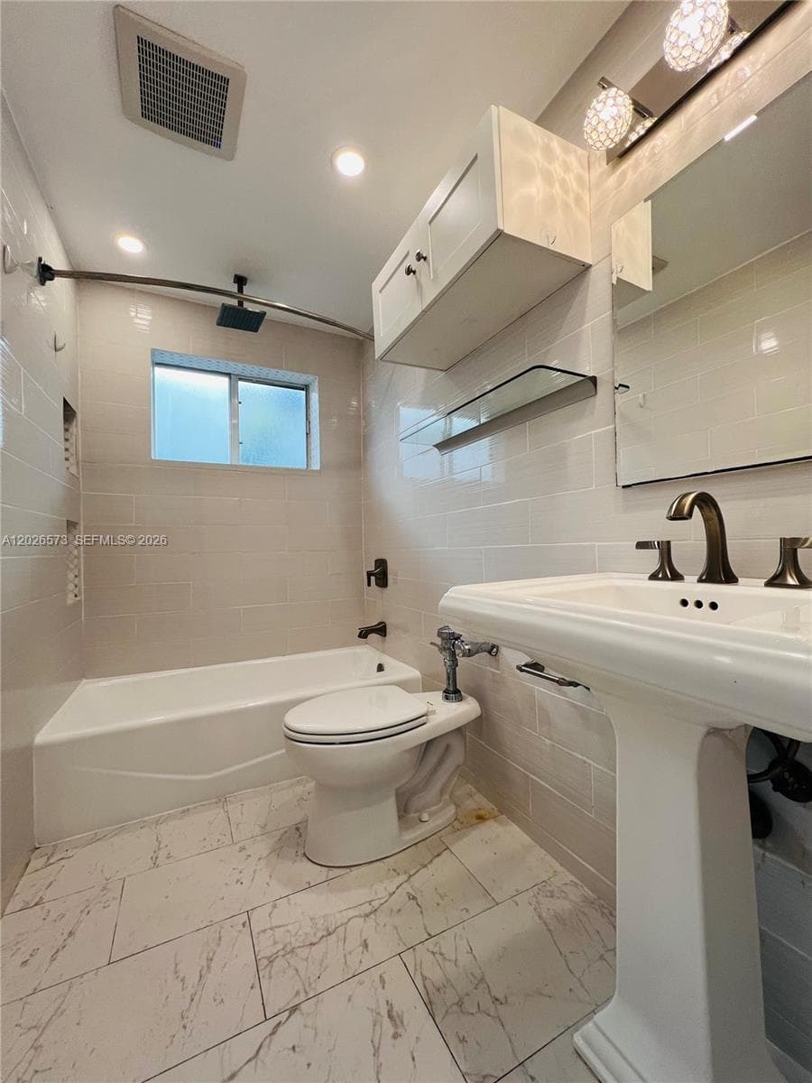 2033 Calais Dr # 5, Miami Beach FL 33141 — 22