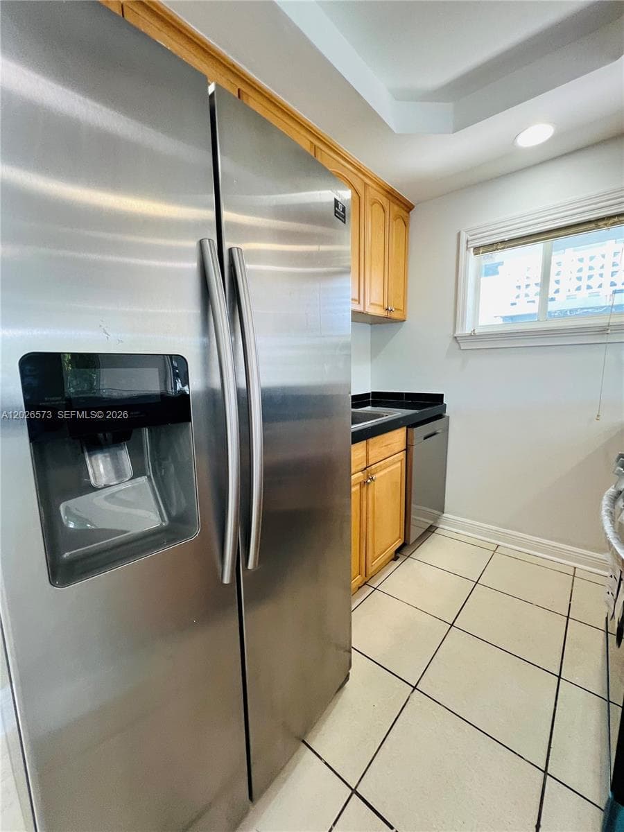 2033 Calais Dr # 5, Miami Beach FL 33141 — 7
