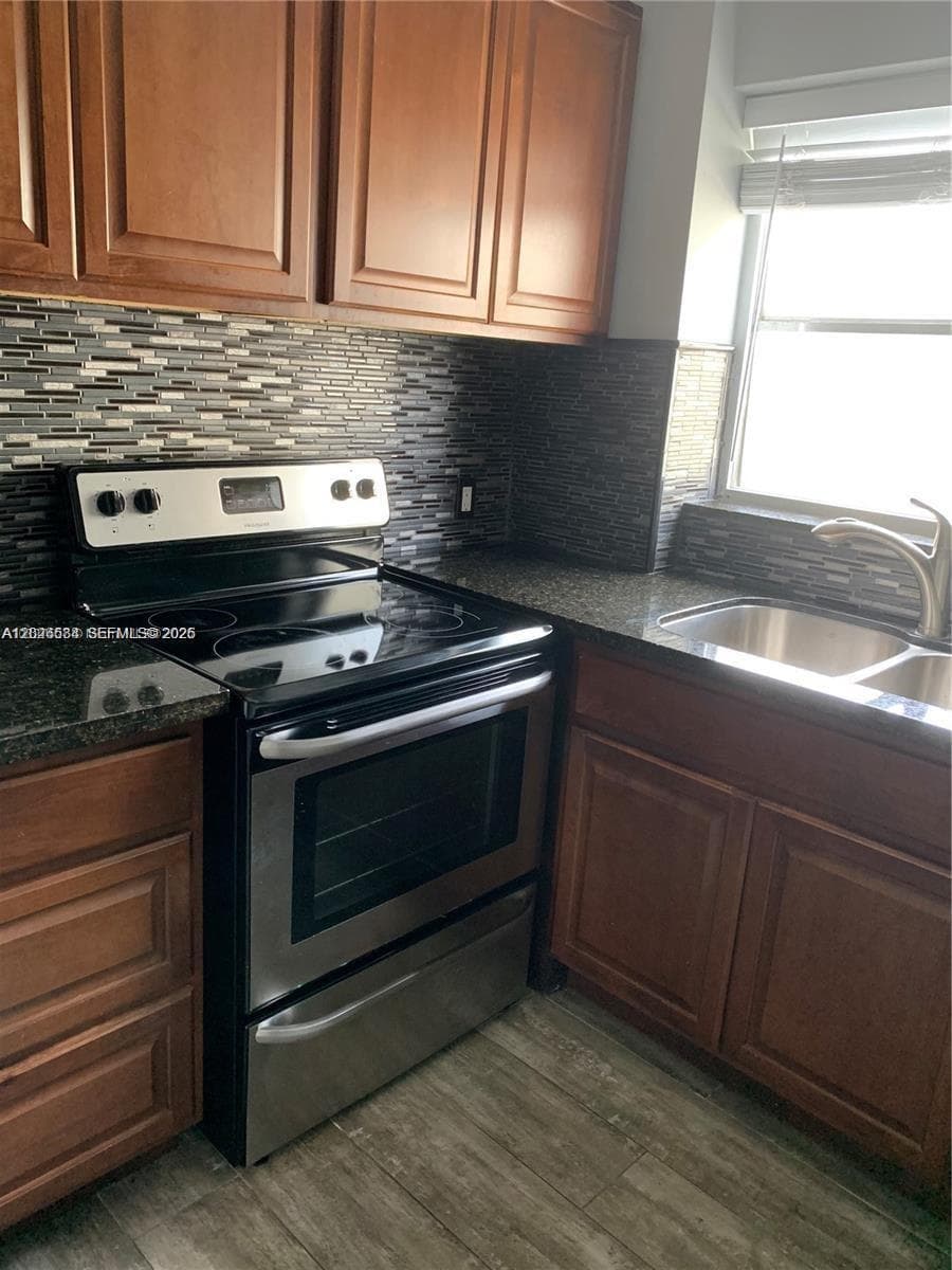 221 Meridian Ave # 309, Miami Beach FL 33139 — 8