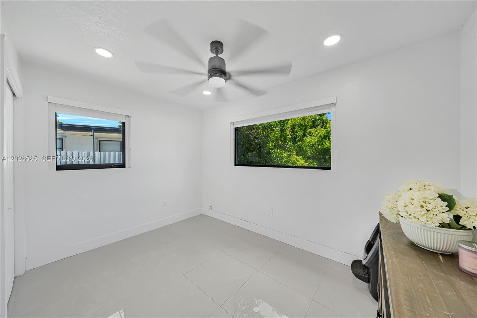 9265 Martinique Dr, Cutler Bay FL 33189 — 28