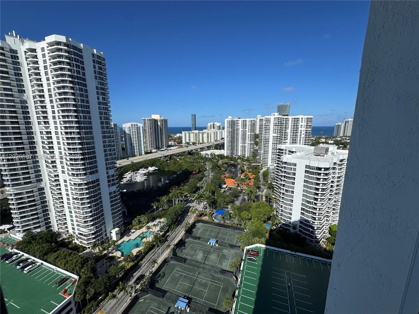 3530 Mystic Pointe Dr # 2709, Aventura FL 33180 — 27