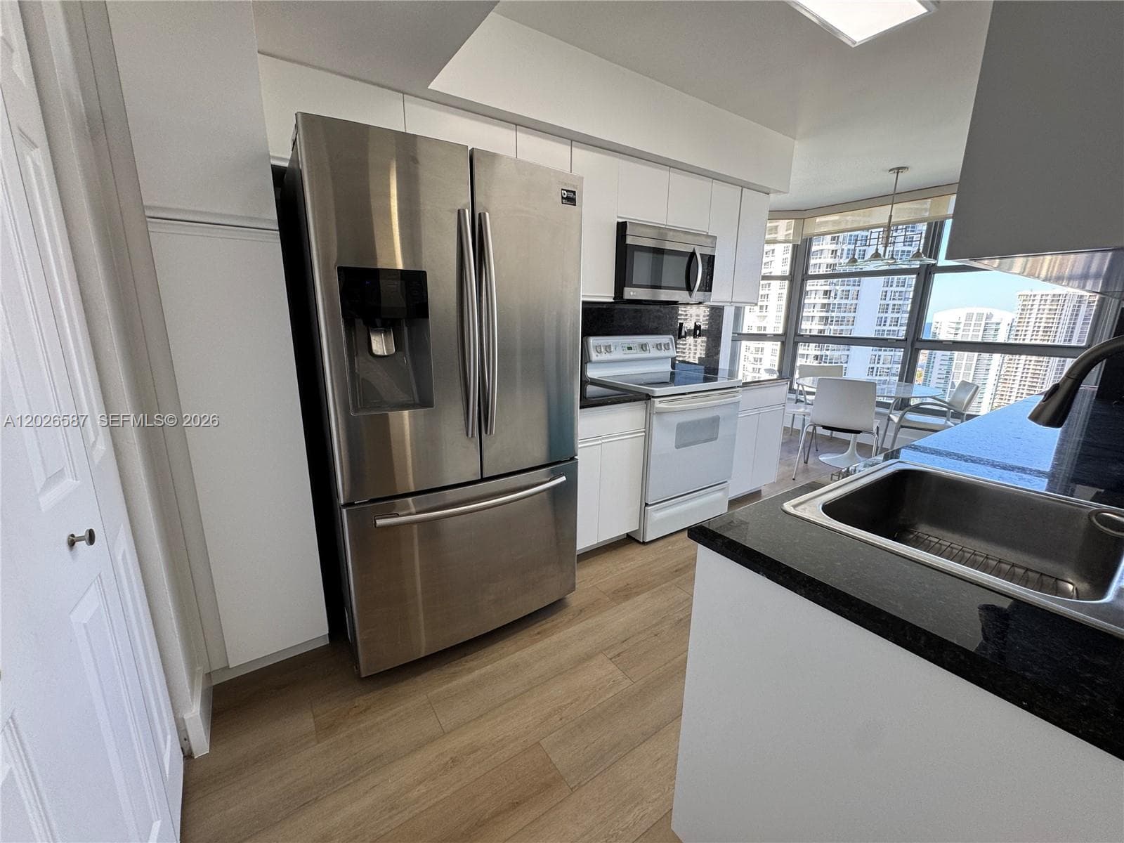3530 Mystic Pointe Dr # 2709, Aventura FL 33180 — 21