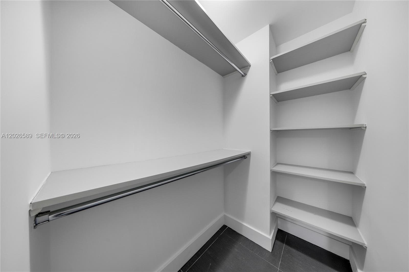 60 SW 13th St # 4404, Miami FL 33130 — 13