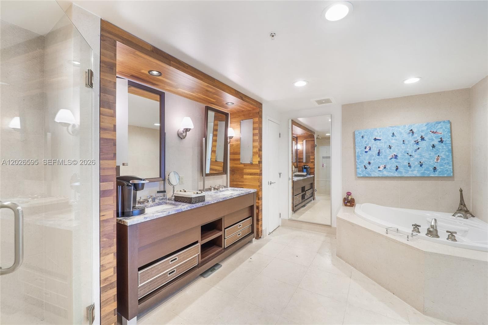 6899 Collins Ave # 204, Miami Beach FL 33141 — 9