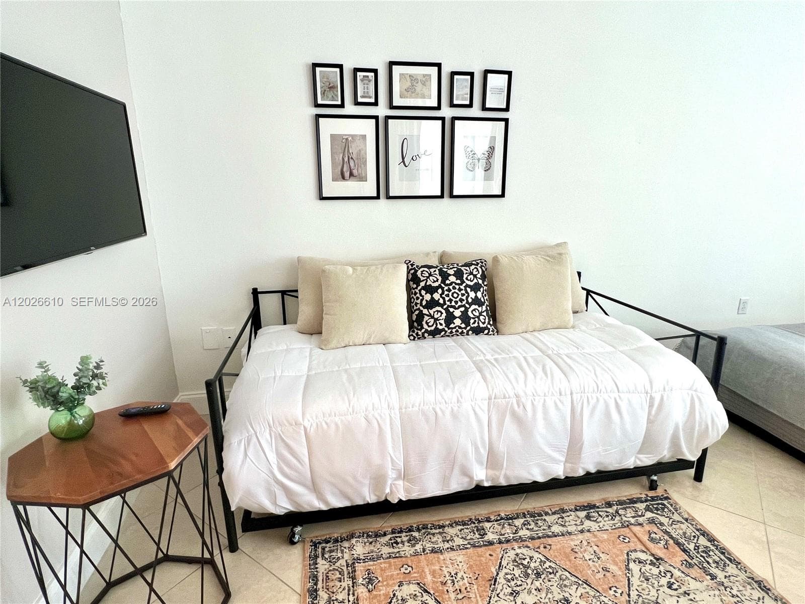 919 Michigan Ave # 1, Miami Beach FL 33139 — 2