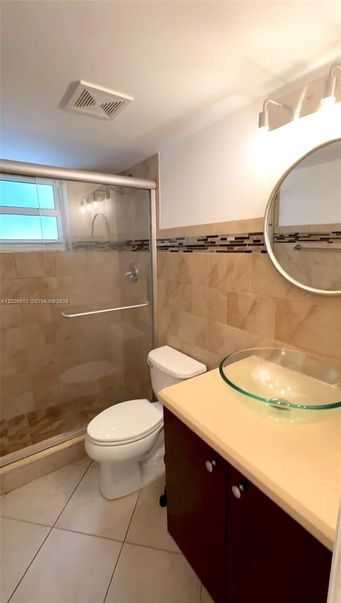 919 Michigan Ave # 1, Miami Beach FL 33139 — 12
