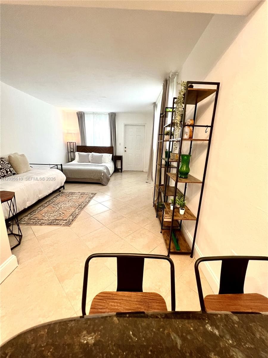919 Michigan Ave # 1, Miami Beach FL 33139 — 3