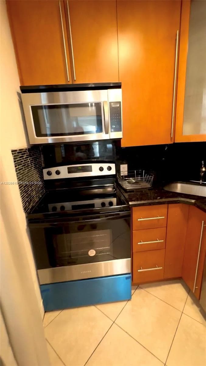 919 Michigan Ave # 1, Miami Beach FL 33139 — 8