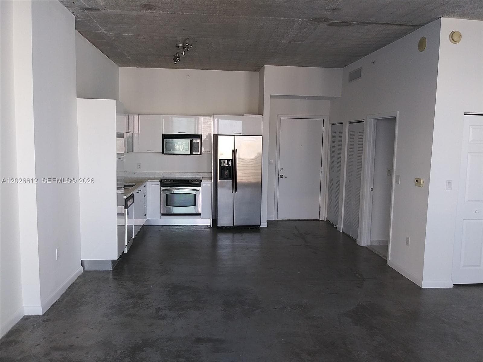133 NE 2 AV # 3107, Miami FL 33132 — 6