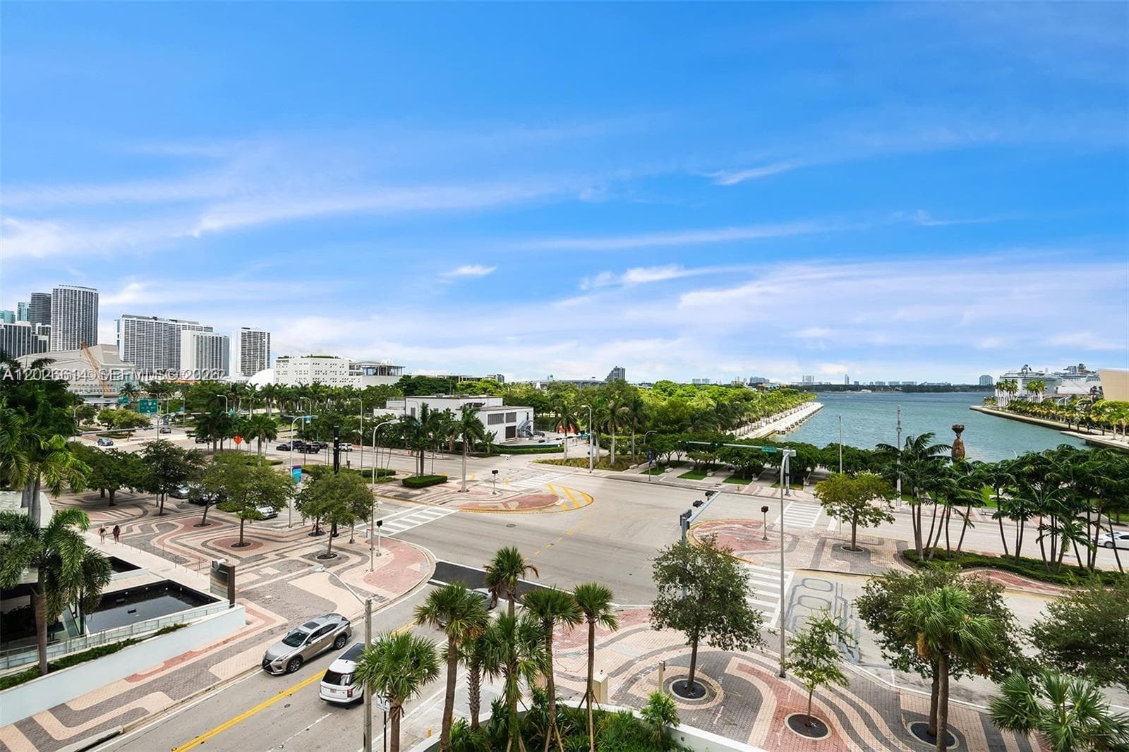 888 Biscayne Blvd # 311, Miami FL 33132 — 12