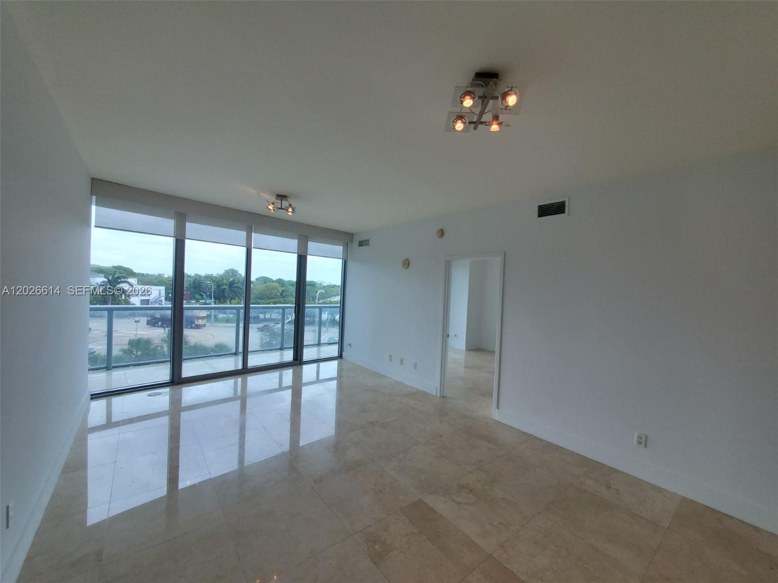 888 Biscayne Blvd # 311, Miami FL 33132 — 4