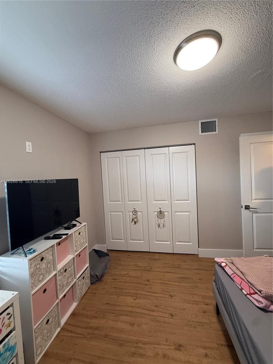 10431 N Kendall Dr # D306, Miami FL 33176 — 8