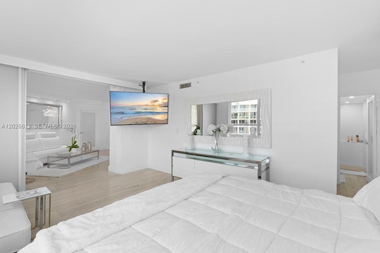 1500 Bay Rd # 1268S, Miami Beach FL 33139 — 2