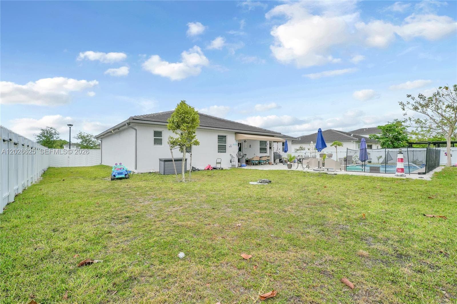 21460 SW 127th Pl, Miami FL 33177 — 27