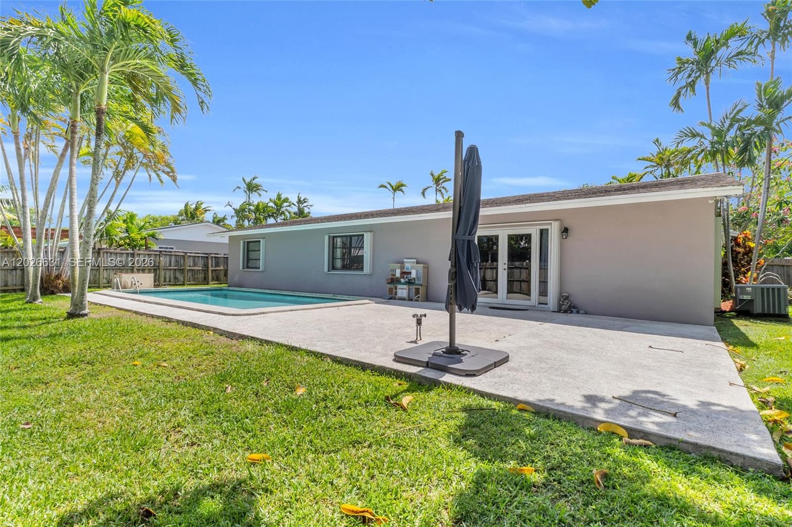 18645 SW 90th Ave, Cutler Bay FL 33157 — 17