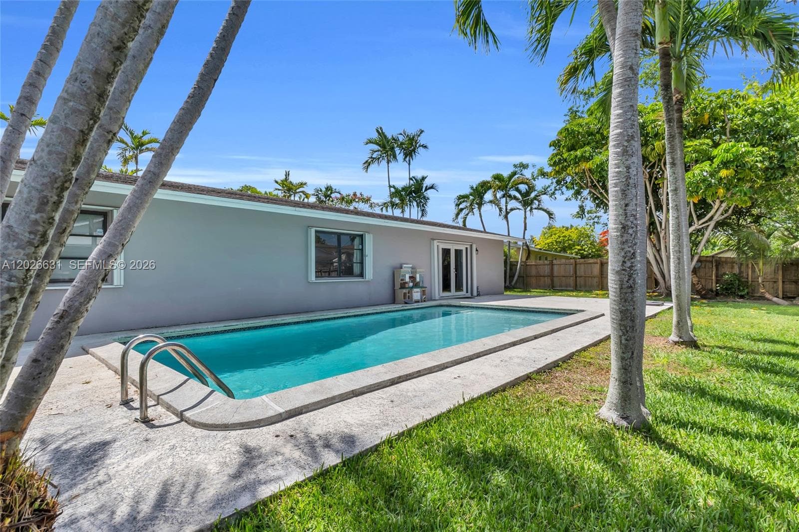 18645 SW 90th Ave, Cutler Bay FL 33157 — 16