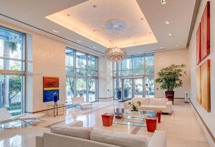 1060 Brickell Ave # 3915, Miami FL 33131 — 4