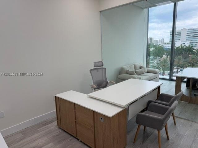 21290 Biscayne Blvd # 410, Aventura FL 33180 — 2