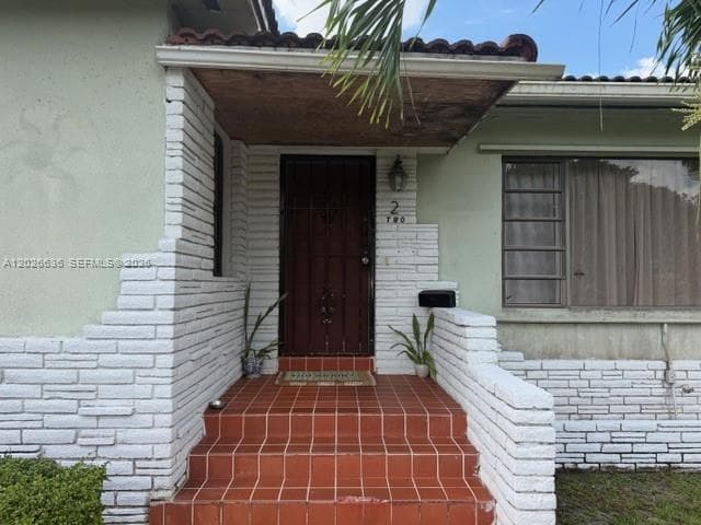 2 NE 110th St, Miami Shores FL 33161 — 2