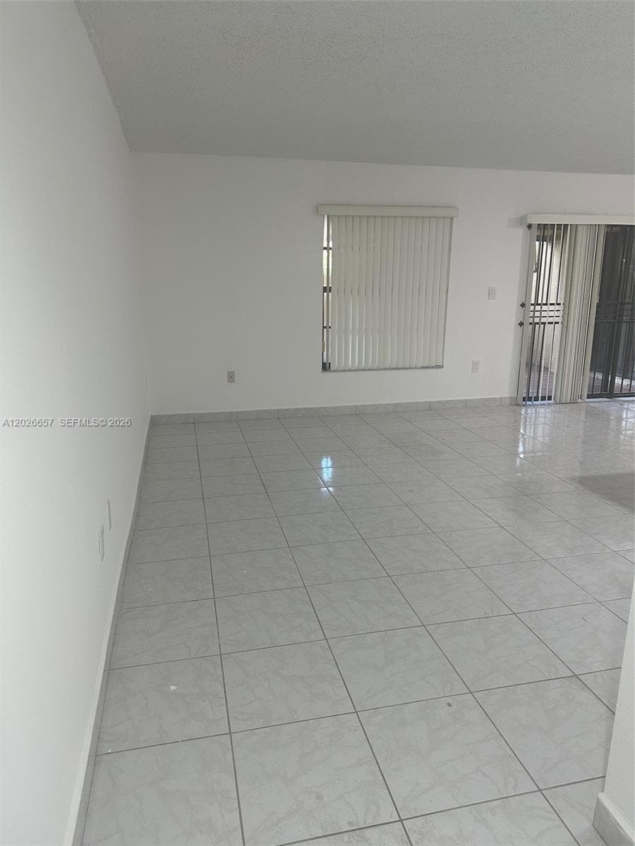 9255 SW 125th Ave # 110R, Miami FL 33186 — 14